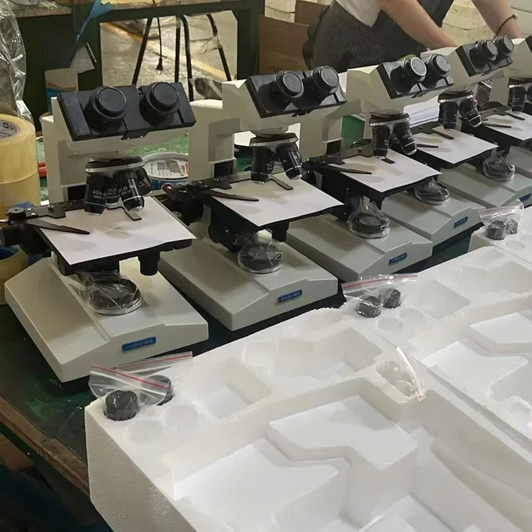 Medical Lab Observer - XSZ-107BN 40X-1600X Vergrößerung Biologisches Binokularmikroskop für